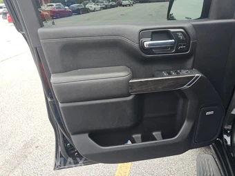 2022 Chevrolet Silverado 1500 LTD LTZ Crew Cab Short Bed 1LZ - miniatura 9
