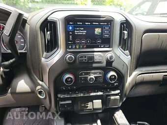 2022 Chevrolet Silverado 1500 LTD LTZ Crew Cab Short Bed 1LZ - miniatura 10