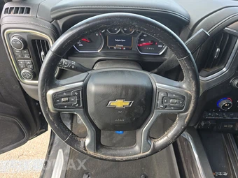 2022 Chevrolet Silverado 1500 LTD LTZ Crew Cab Short Bed 1LZ - miniatura 10