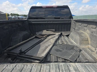 2022 Chevrolet Silverado 1500 LTD LTZ Crew Cab Short Bed 1LZ - miniatura 16