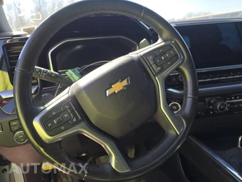 2022 Chevrolet Silverado 1500 LTZ Crew Cab Short Bed 1LZ - miniatura 10