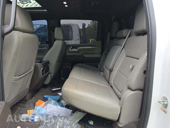 2022 Chevrolet Silverado 1500 LTZ Crew Cab Short Bed 1LZ - miniatura 12