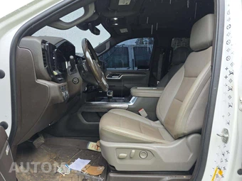 2022 Chevrolet Silverado 1500 LTZ Crew Cab Short Bed 1LZ - miniatura 6