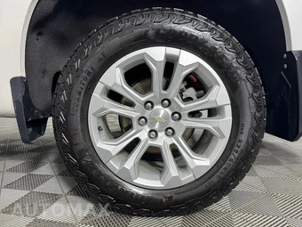 2022 Chevrolet Silverado 1500 LTZ Crew Cab Short Bed 1LZ - miniatura 48