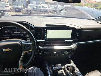 2022 Chevrolet Silverado 1500 LTZ Crew Cab Short Bed 1LZ - miniatura 11