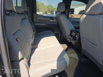2022 Chevrolet Silverado 1500 LTZ Crew Cab Short Bed 1LZ - miniatura 17