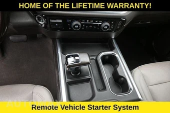 2022 Chevrolet Silverado 1500 LTZ Crew Cab Short Bed 1LZ - miniatura 33