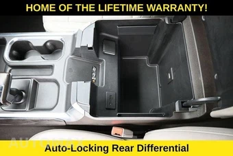 2022 Chevrolet Silverado 1500 LTZ Crew Cab Short Bed 1LZ - miniatura 34