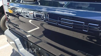 2022 Chevrolet Silverado 1500 RST Crew Cab Short Bed 1SP - miniatura 28