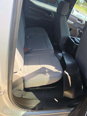 2022 Chevrolet Silverado 1500 RST Crew Cab Short Bed 1SP - miniatura 16