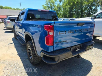 2022 Chevrolet Silverado 1500 ZR2 Crew Cab Short Bed 3LT - miniatura 2
