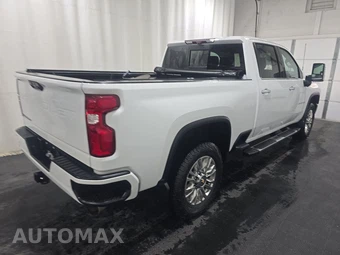 2022 Chevrolet Silverado 2500HD High Country Crew Cab Medium Bed - miniatura 4