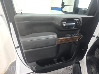 2022 Chevrolet Silverado 2500HD High Country Crew Cab Medium Bed - miniatura 9