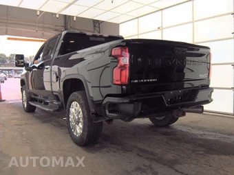 2022 Chevrolet Silverado 2500HD High Country Crew Cab Medium Bed 3LZ - miniatura 6