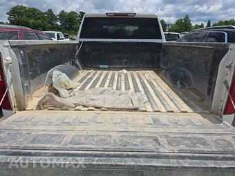 2022 Chevrolet Silverado 2500HD LT Crew Cab Medium Bed 1LT - miniatura 16