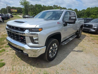 2022 Chevrolet Silverado 2500HD LT Crew Cab Medium Bed 1LT