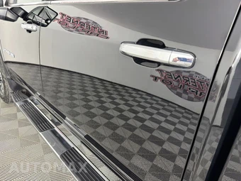 2022 Chevrolet Silverado 2500HD LTZ Crew Cab Medium Bed 1LZ - miniatura 25