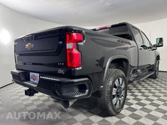 2022 Chevrolet Silverado 2500HD LTZ Crew Cab Medium Bed 1LZ - miniatura 27
