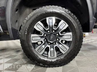 2022 Chevrolet Silverado 2500HD LTZ Crew Cab Medium Bed 1LZ - miniatura 44