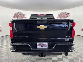 2022 Chevrolet Silverado 2500HD LTZ Crew Cab Medium Bed 1LZ - miniatura 6
