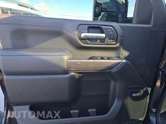 2022 Chevrolet Silverado 2500HD LTZ Crew Cab Medium Bed 1LZ - miniatura 9