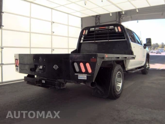 2022 Chevrolet Silverado 3500HD Cab Chassis LT Crew Cab 1LT DRW - miniatura 4