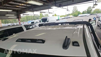 2022 Chevrolet Silverado 3500HD Cab Chassis LT Crew Cab 1LT DRW - miniatura 18