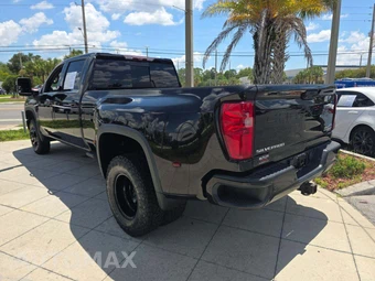 2022 Chevrolet Silverado 3500HD High Country Crew Cab Long Bed 3LZ DRW - miniatura 2