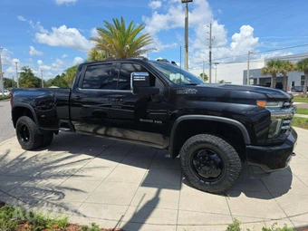 2022 Chevrolet Silverado 3500HD High Country Crew Cab Long Bed 3LZ DRW - miniatura 4