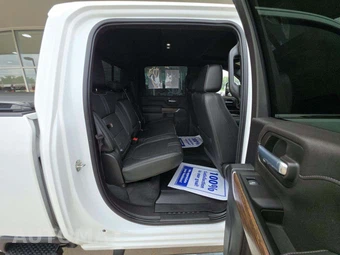 2022 Chevrolet Silverado 3500HD High Country Crew Cab Medium Bed 3LZ - miniatura 16