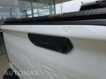 2022 Chevrolet Silverado 3500HD High Country Crew Cab Medium Bed 3LZ - miniatura 24