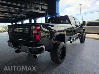 2022 Chevrolet Silverado 3500HD LT Crew Cab Long Bed 1LT - miniatura 3