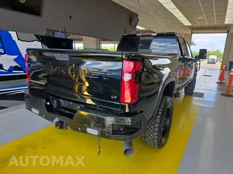 2022 Chevrolet Silverado 3500HD LT Crew Cab Long Bed 1LT - miniatura 4