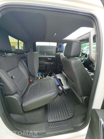 2022 Chevrolet Silverado 3500HD LTZ Crew Cab Long Bed 1LZ - miniatura 16
