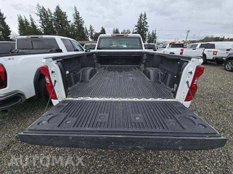 2022 Chevrolet Silverado 3500HD WT Crew Cab Medium Bed - miniatura 15