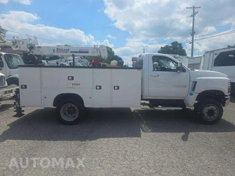 2022 Chevrolet SILVERADO MEDIUM DUTY Base