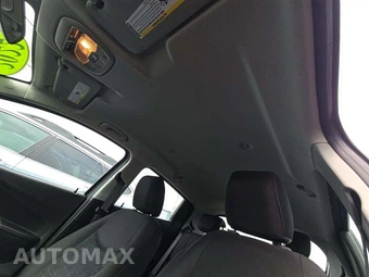2022 Chevrolet Spark 1LT 1SD - miniatura 11