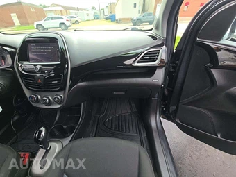 2022 Chevrolet Spark 1LT 1SD - miniatura 19