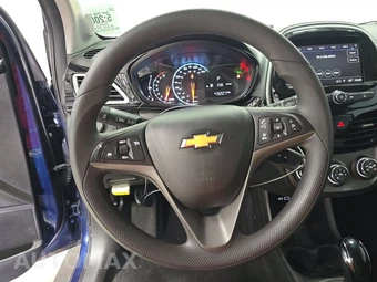 2022 Chevrolet Spark 1LT 1SD - miniatura 10