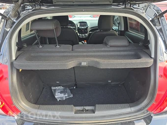 2022 Chevrolet Spark 1LT 1SD - miniatura 16