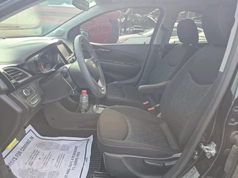 2022 Chevrolet Spark 1LT 1SD - miniatura 7