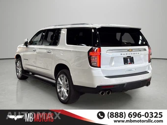 2022 Chevrolet Suburban High Country 3LZ - miniatura 3