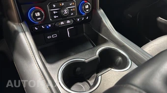 2022 Chevrolet Suburban High Country 3LZ - miniatura 30