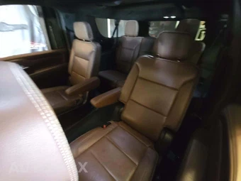 2022 Chevrolet Suburban High Country 3LZ - miniatura 13