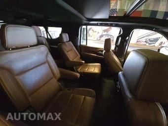 2022 Chevrolet Suburban High Country 3LZ - miniatura 17