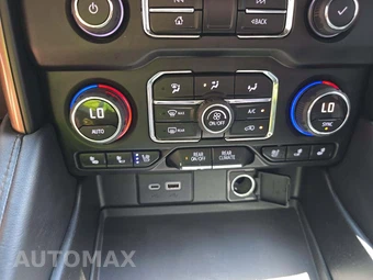 2022 Chevrolet Suburban High Country 3LZ - miniatura 27