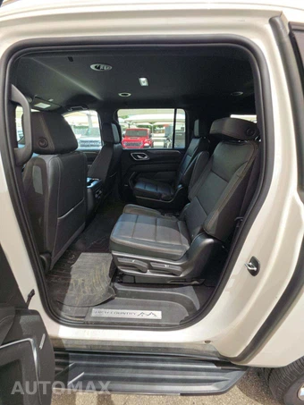 2022 Chevrolet Suburban High Country 3LZ - miniatura 13