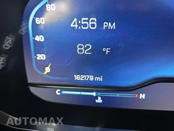 2022 Chevrolet Suburban LT 1LT - miniatura 15