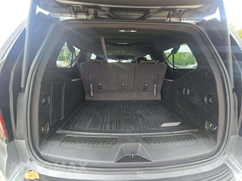 2022 Chevrolet Suburban LT 1LT - miniatura 15
