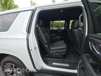 2022 Chevrolet Suburban LT 1LT - miniatura 17